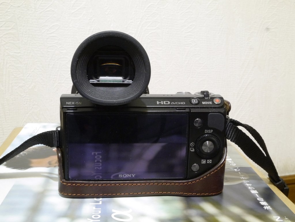 FDA-EV1S（外付けEVF）の接岸枠の改造』 SONY α NEX-5N ボディ の
