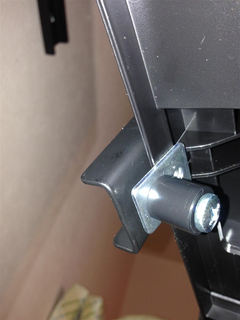 アームにて壁掛け成功。』 SONY BRAVIA KDL-42W650A [42インチ] の