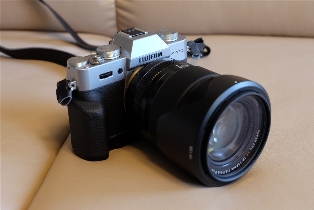 ハンドグリップ』 富士フイルム FUJIFILM X-T10 レンズキット の