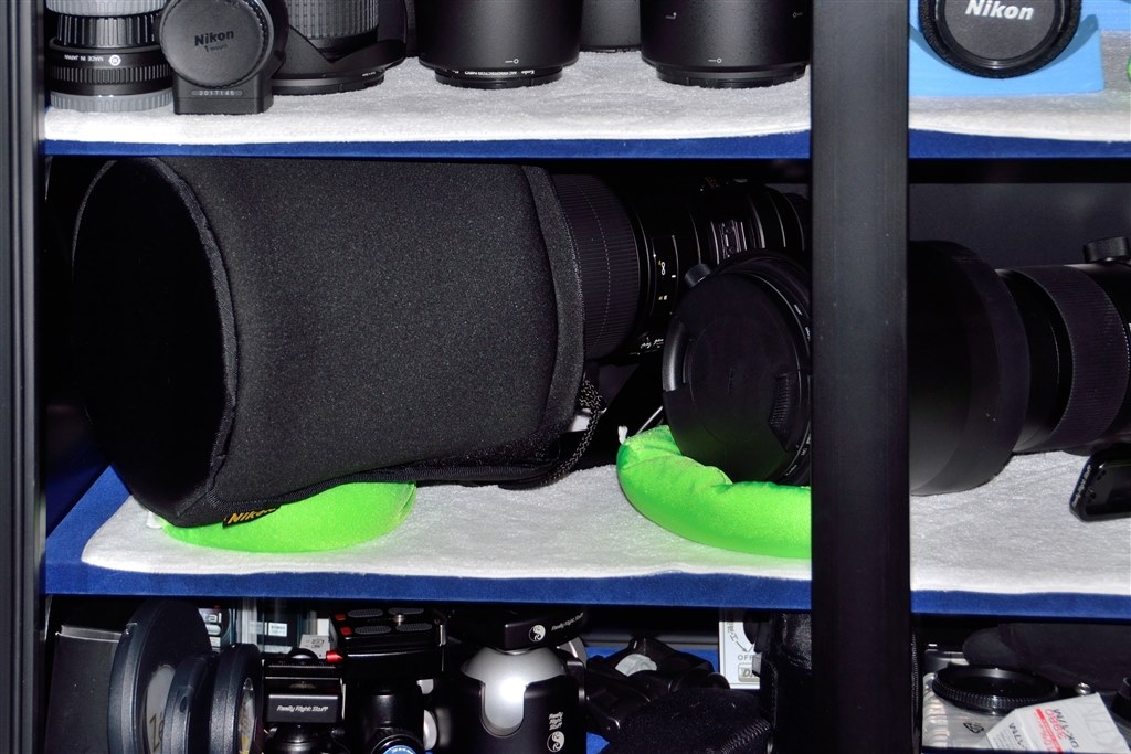 収納、防湿庫について。』 ニコン AF-S NIKKOR 400mm f/2.8E FL ED VR