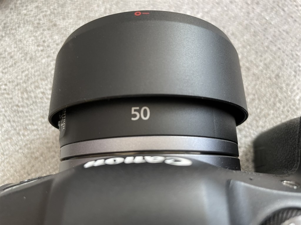 美品】Canon RF50mm f1.8 stm（レンズフード、フィルター付） 2点