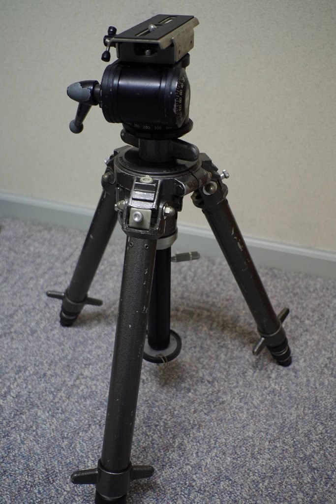 ヨンニッパ2型の雲台と三脚について質問です』 CANON EF400mm F2.8L IS