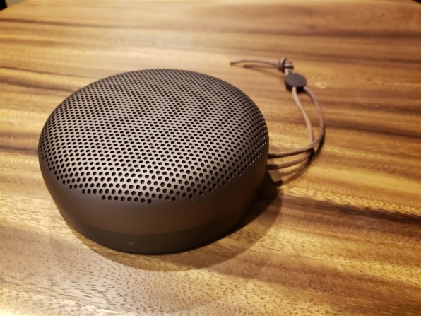 Bang&Olufsen B&O PLAY Beoplay A1 [Natural] 価格比較 - 価格.com
