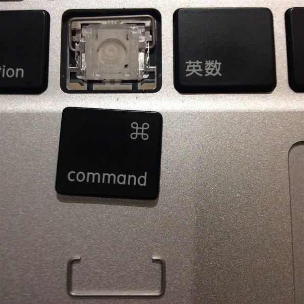 Apple MacBook Pro Retinaディスプレイ 2600/13.3 MGX82J/A 価格比較