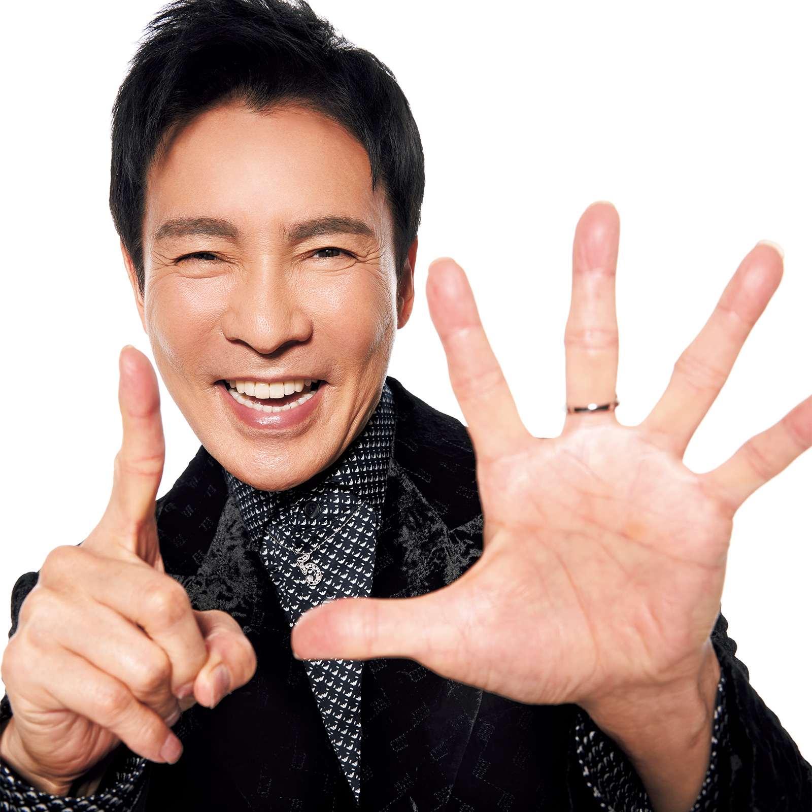 郷ひろみさん】もうすぐ69歳…「切羽詰まっていた40代を通して50代で