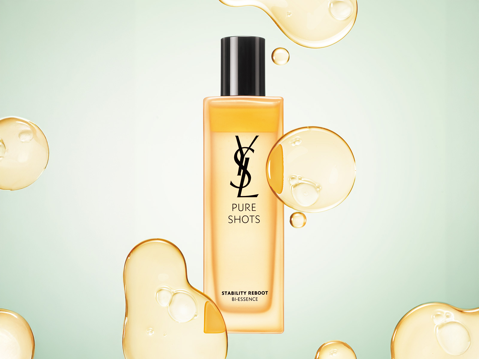 今月1つ買うなら【イヴ・サンローラン】の新化粧水。成分バランスの