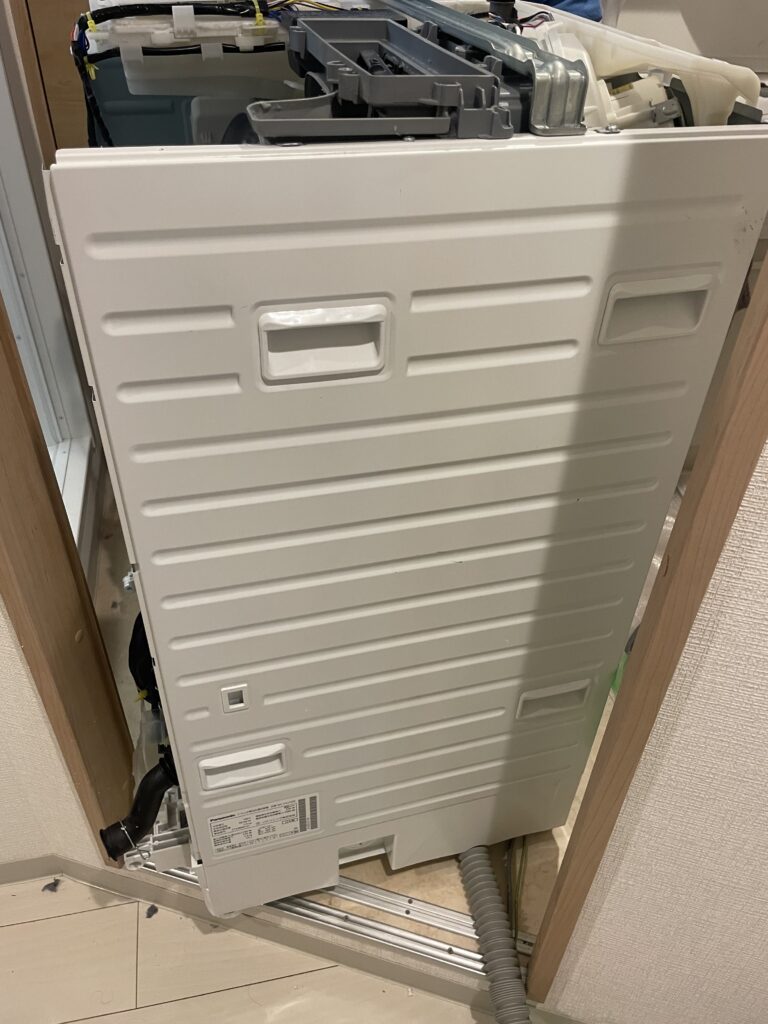 Panasonic NA-VG750R引越し先脱衣所入口にドラム式洗濯機入らない為