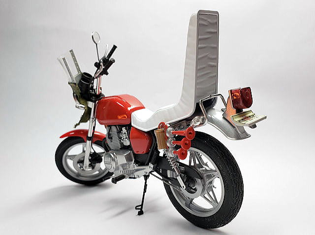 アオシマ 1／12 湘南爆走族 石川晃 CB400T改 人形付き