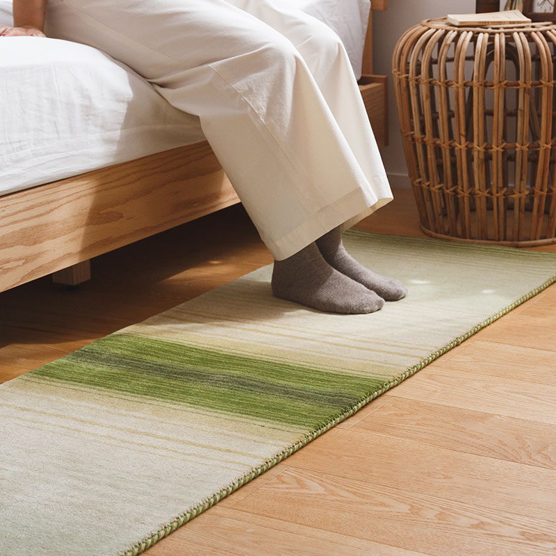 天然素材の厚手ウールキッチンマット [ハグみじゅうたん]新緑の森