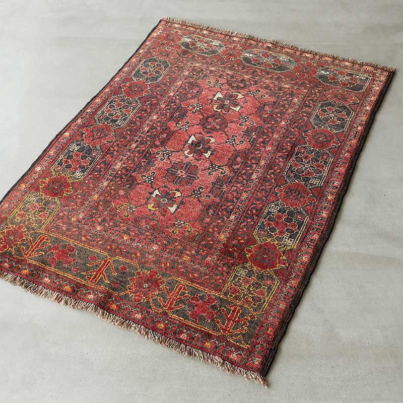 Ku！ビンテージvintageトライバルラグ ☆職人の手仕事 ☆トルクメン