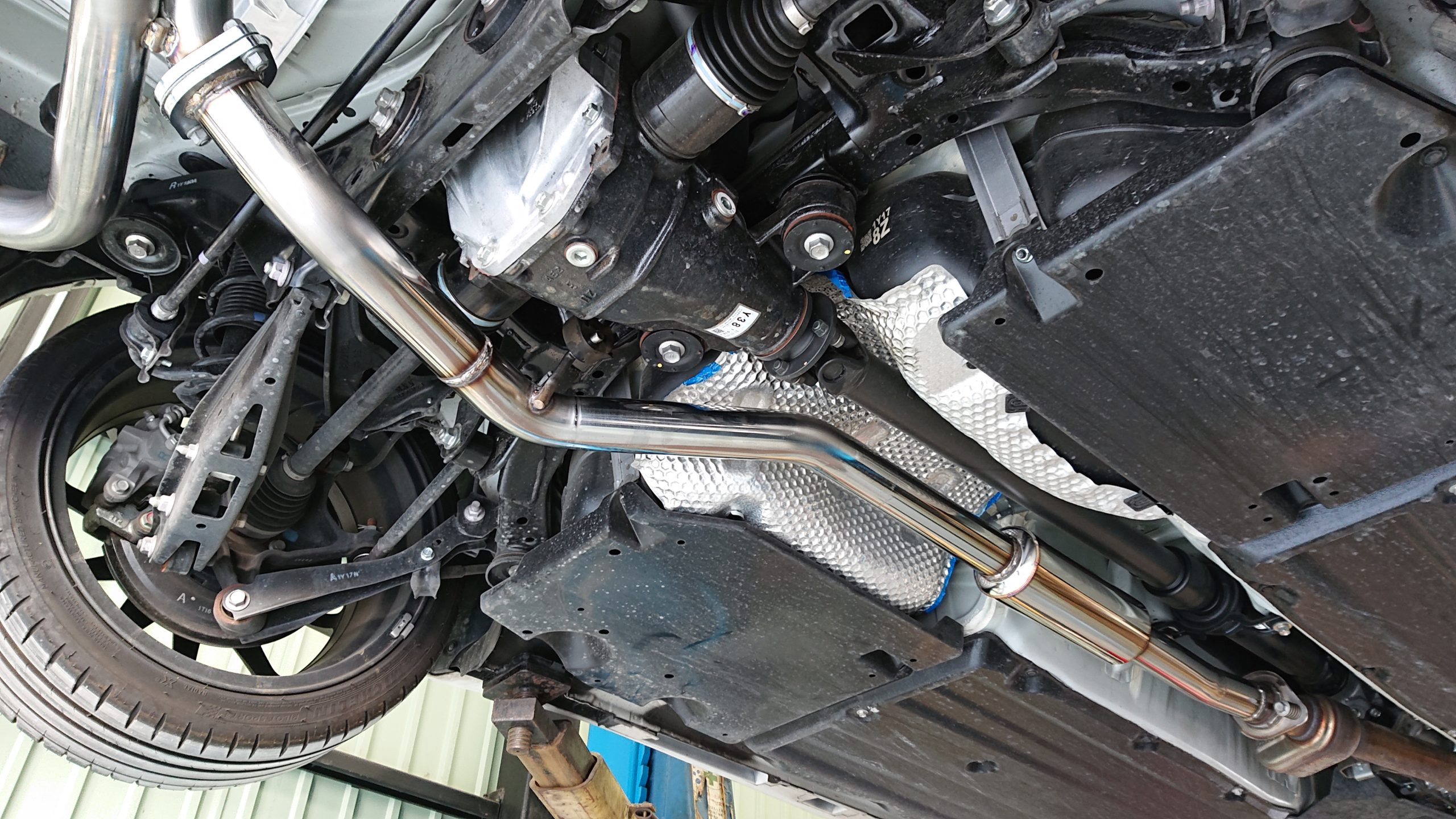 BRZ ZD8 GR86 ZN8 中間パイプ タイコ付き ステンレス 60Φ