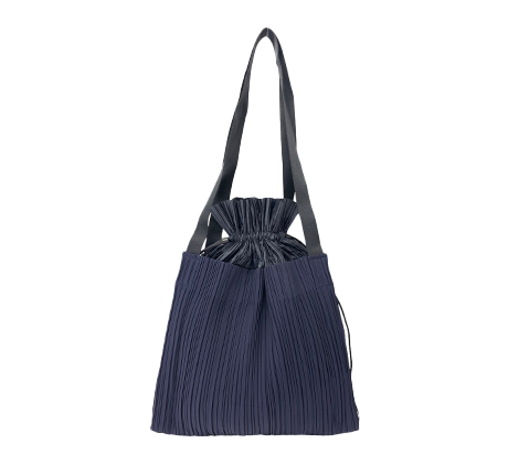 プリーツプリーズイッセイミヤケ ショルダーバッグ ネイビー PP92