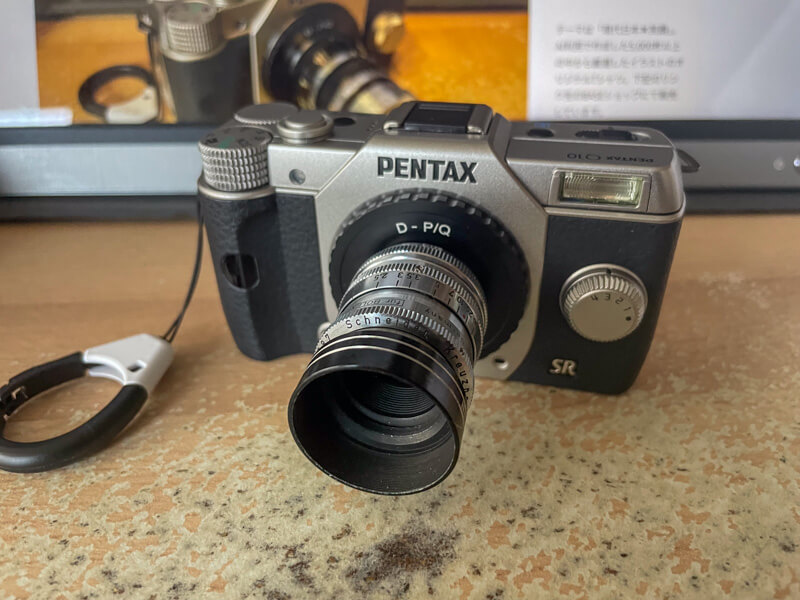 PENTAX Q10にSchneider-Kreuznach Xenoplan 1:1.9/13 Dマウント