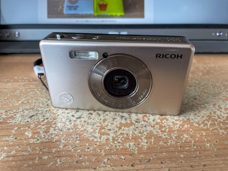 RICOH PX】2024年11月のオールドコンデジ（屈曲式レンズ）光学5倍