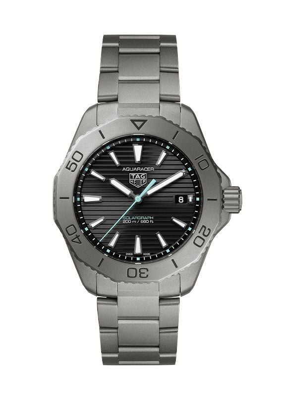 TAG Heuer AQUARACER PROFESSIONAL 200 SOLAR GRAPH タグ・ホイヤー