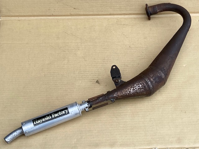 売約済み】RG50ガンマ用の社外チャンバーが入荷しました。 | バイク