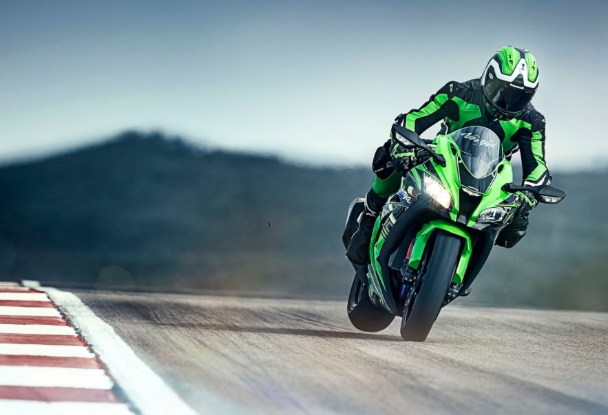 Kawasaki ZX-10R Price Hike: New Price & Comparison with Fireblade