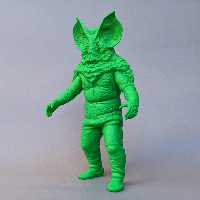 イカルス星人(マルブルグリーン)の予約受付4/30(日)正午よりスタート