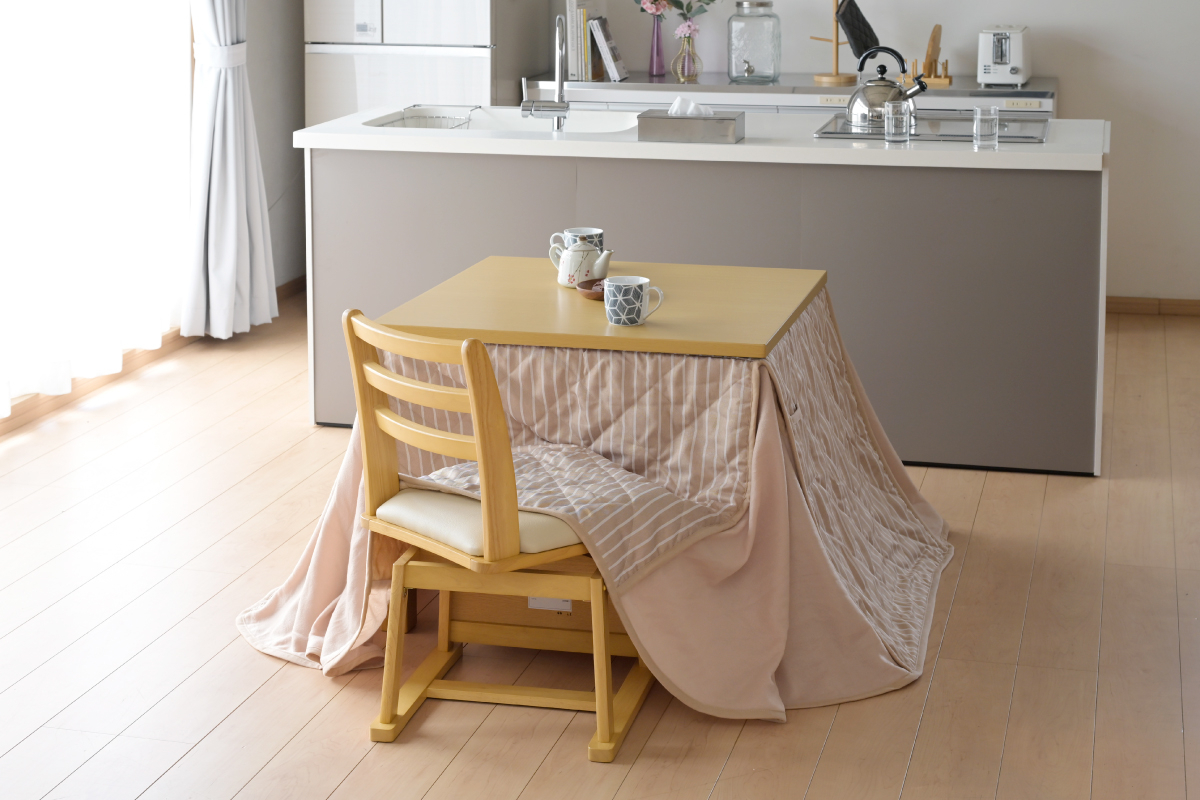 商品情報_高さが4タイプ選べるこたつ【ピタ高】布団セット（80×80cm