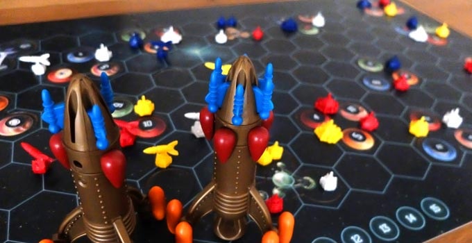 カタン：宇宙開拓者（宇宙カタン）のルール｜母船を強化して星々を開拓