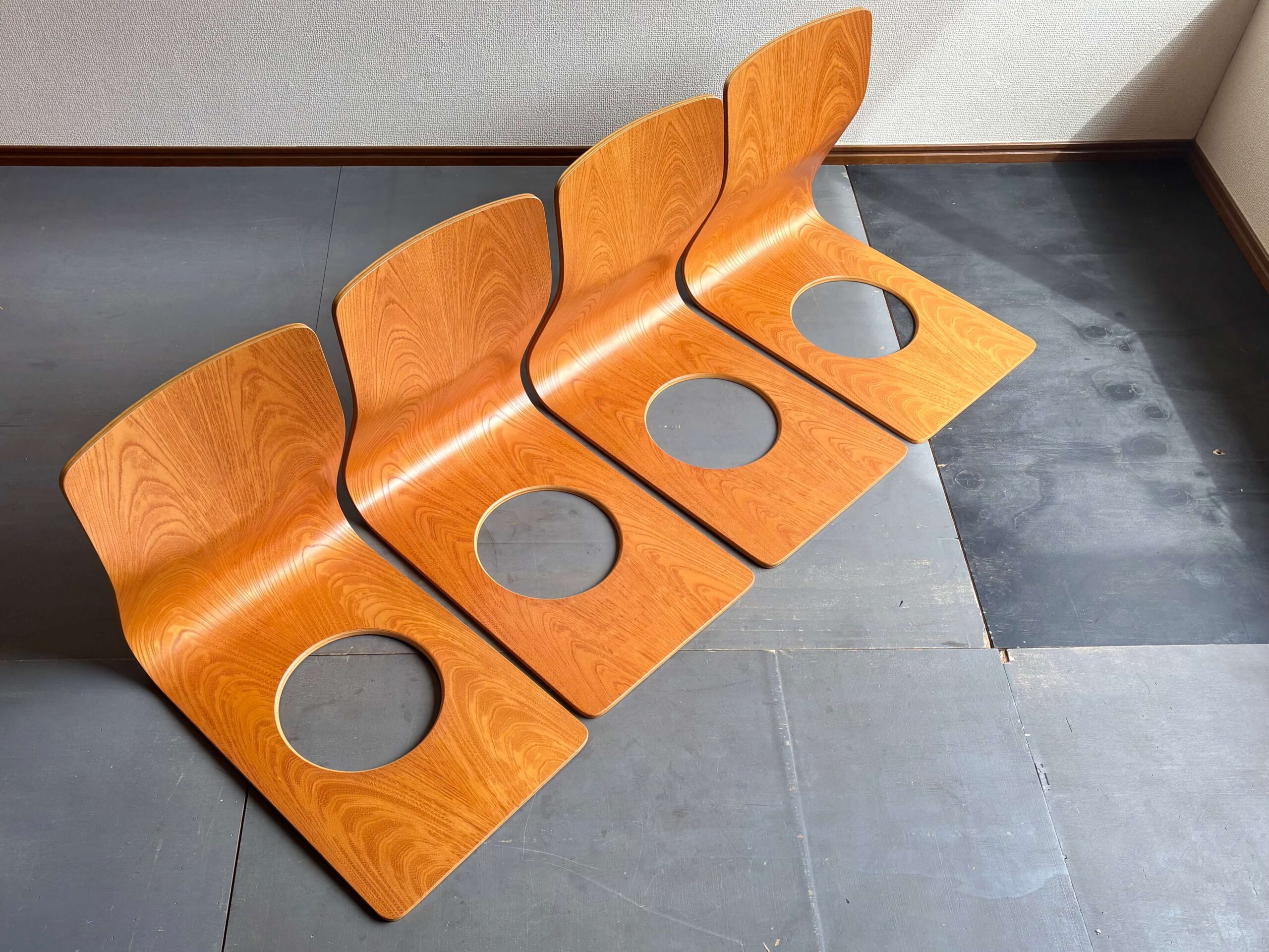 No.11409「天童木工 座イス：藤森健次」SOLD | ボルトナットマーケット