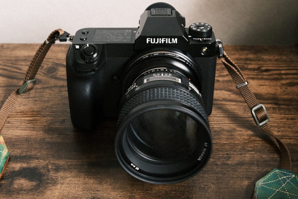 GFX × オールドレンズ。「AF Nikkor 85mm F1.4 D (IF)」 | BORN SURE blog