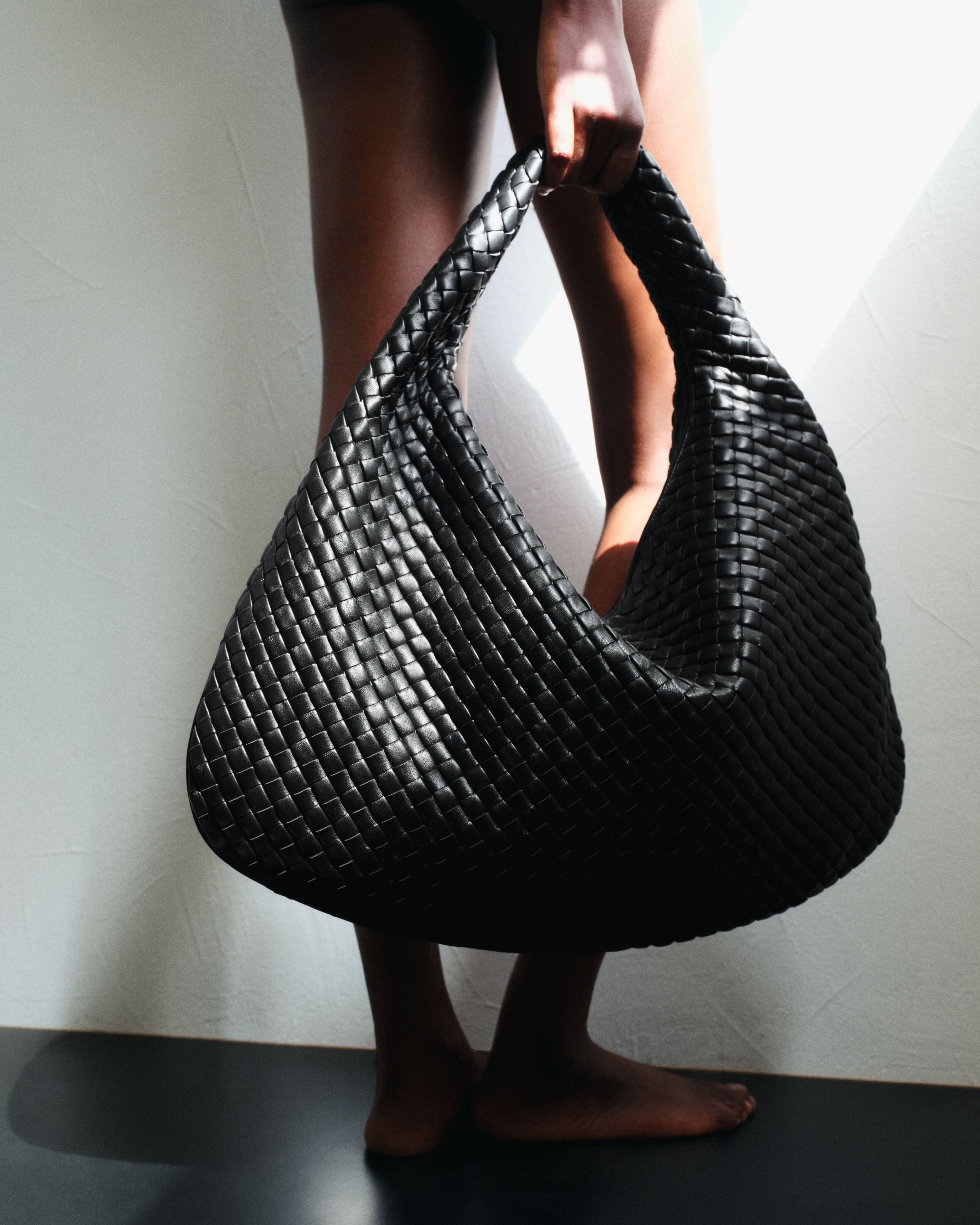 Women's Cassette Small Tri-Fold Wallet in Black | Bottega Veneta US