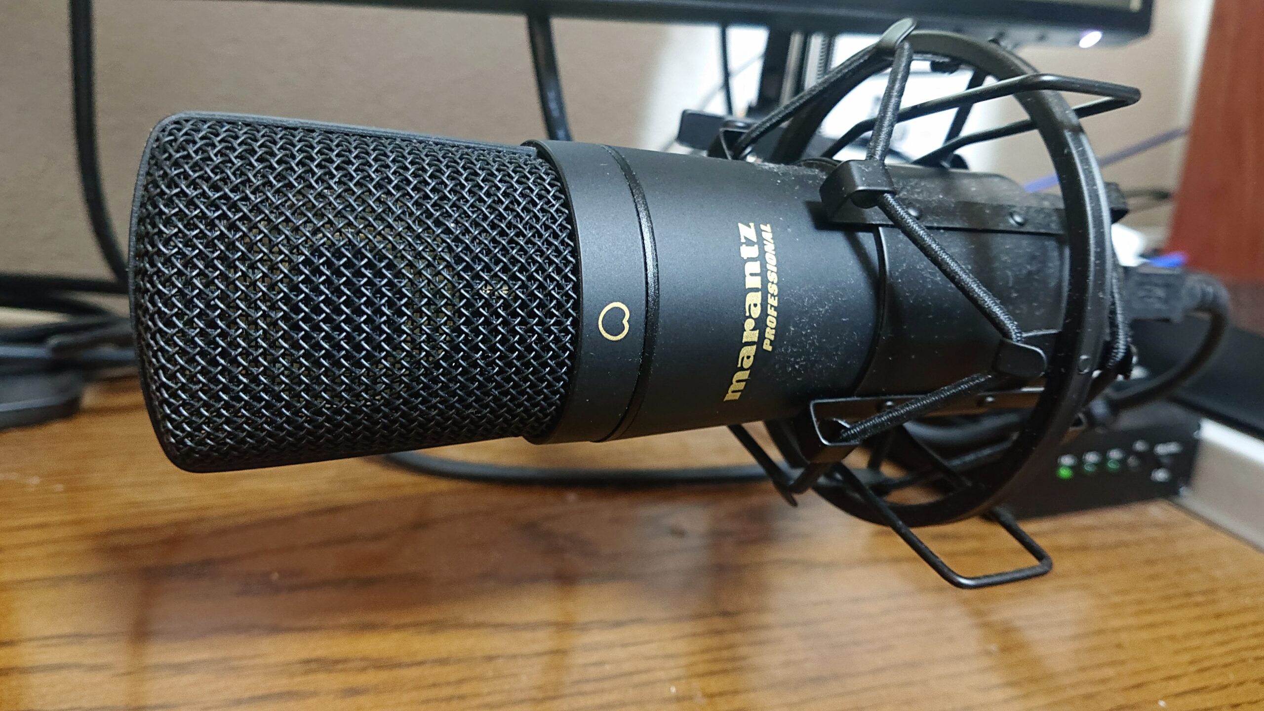 レビュー】Web会議用に「マランツプロ MPM-2000U USBマイク」で音質
