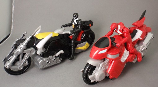 パワーレンジャー(2010)/レッド＆ブラック・ダイノサイクル | ロボNIN