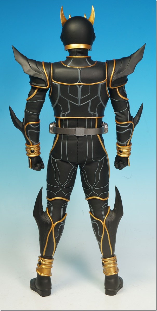 メディコムトイ RAH DX 仮面ライダークウガ アルティメットフォーム