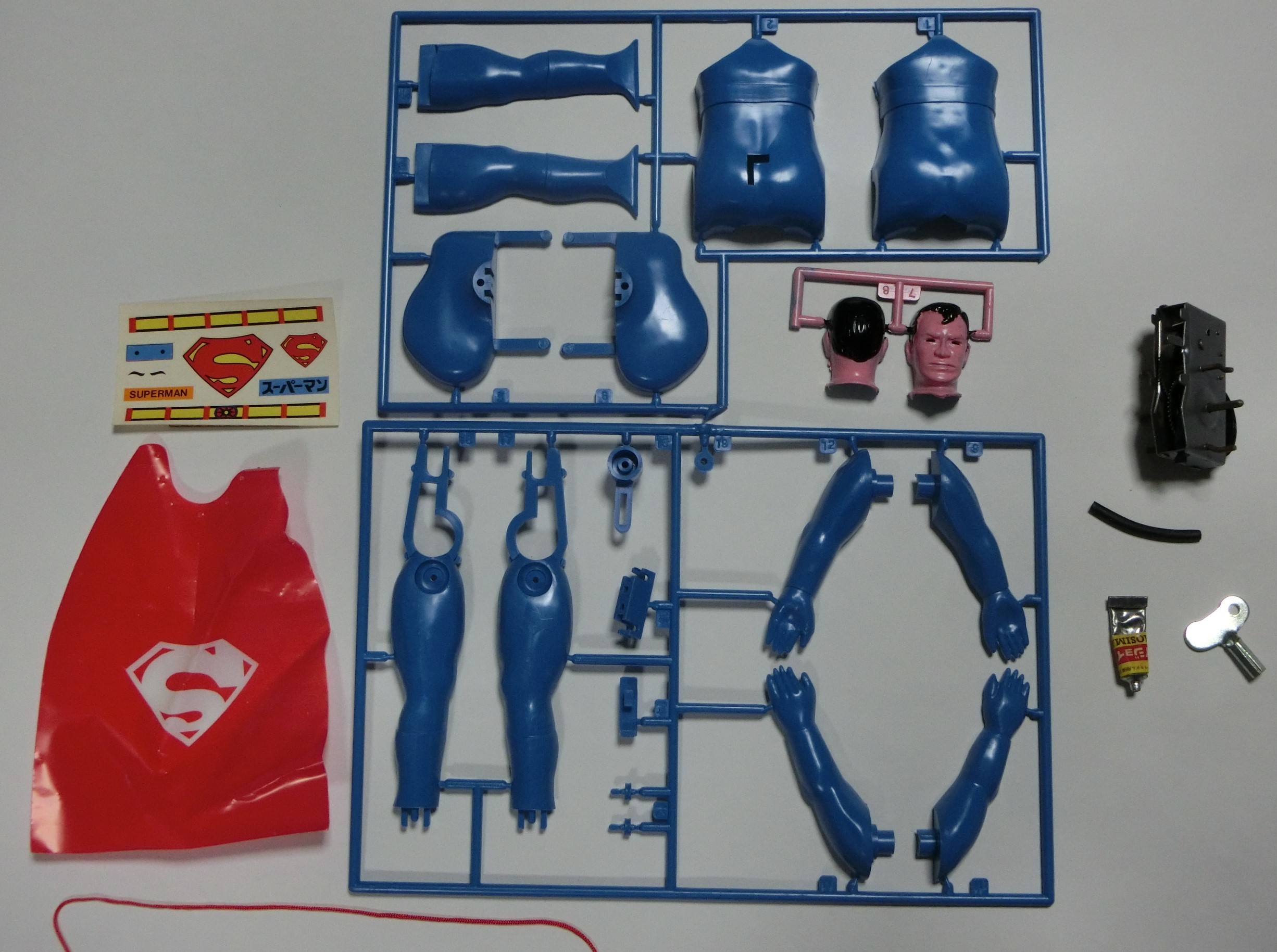 アオシマ 超能力人間スーパーマン （キット紹介） | モデログラード