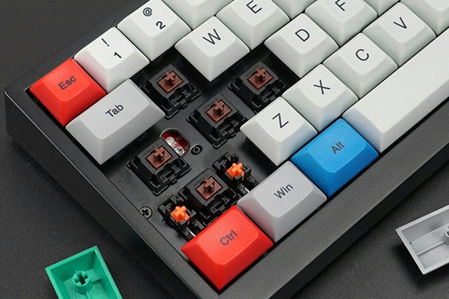 Vortex、60％レイアウトのBluetoothメカニカルキーボード『Tab 60