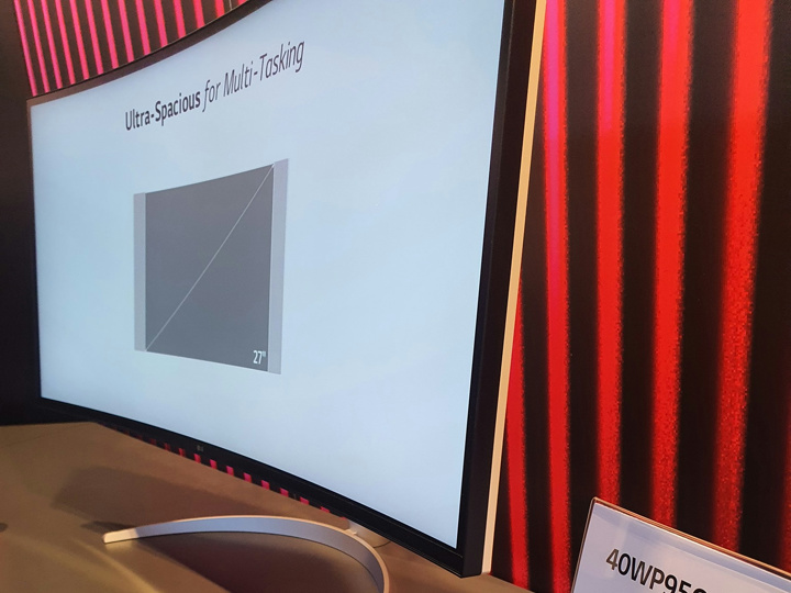 LG、ようやく発売されそうなThunderbolt 4搭載の39.7インチ NanoIPS