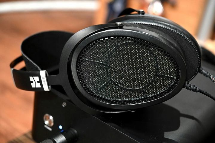 HIFIMAN 『Jade II』 レビューチェック ～価格改定で安くなった静電型