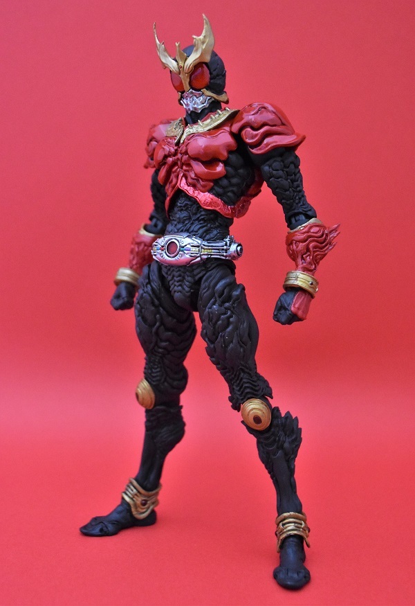 S.I.C. 仮面ライダークウガ マイティフォーム | 魂の玩具箱