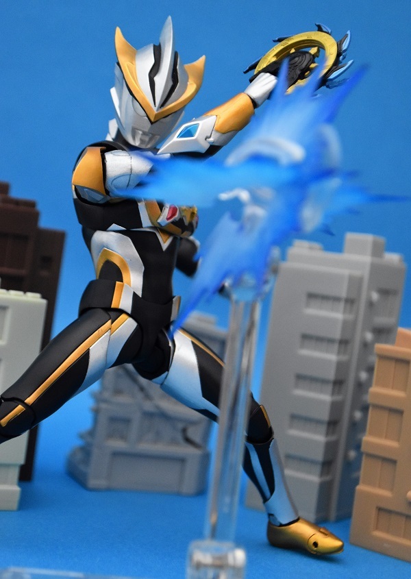 S.H.Figuarts ウルトラマンルーブ | 魂の玩具箱