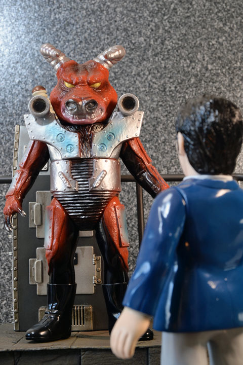 タイホウバッファロー (メディコム・トイ 東映レトロソフビ