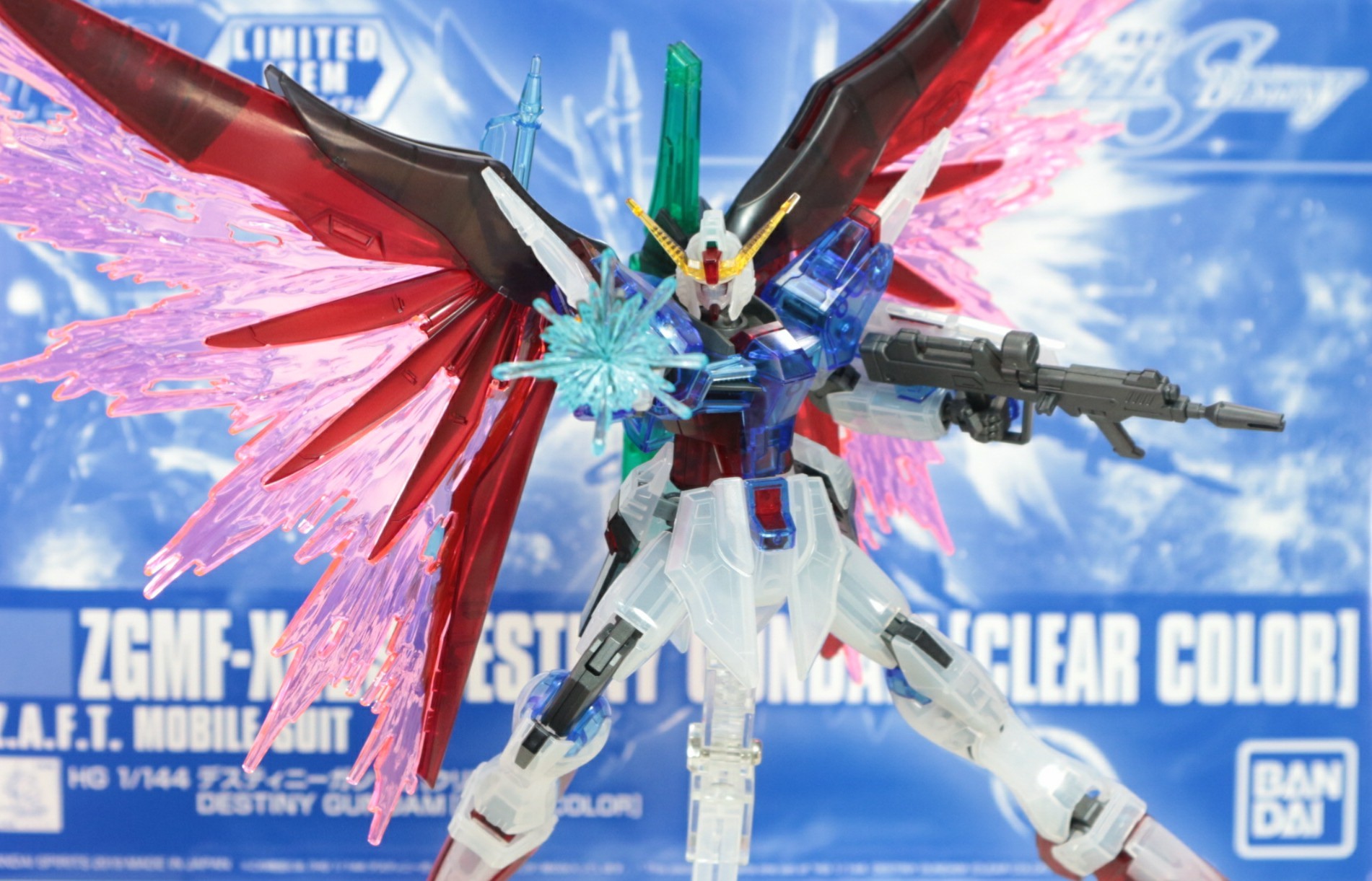 HGCE 1/144 デスティニーガンダム [クリアカラー]のご紹介！ - 先人に