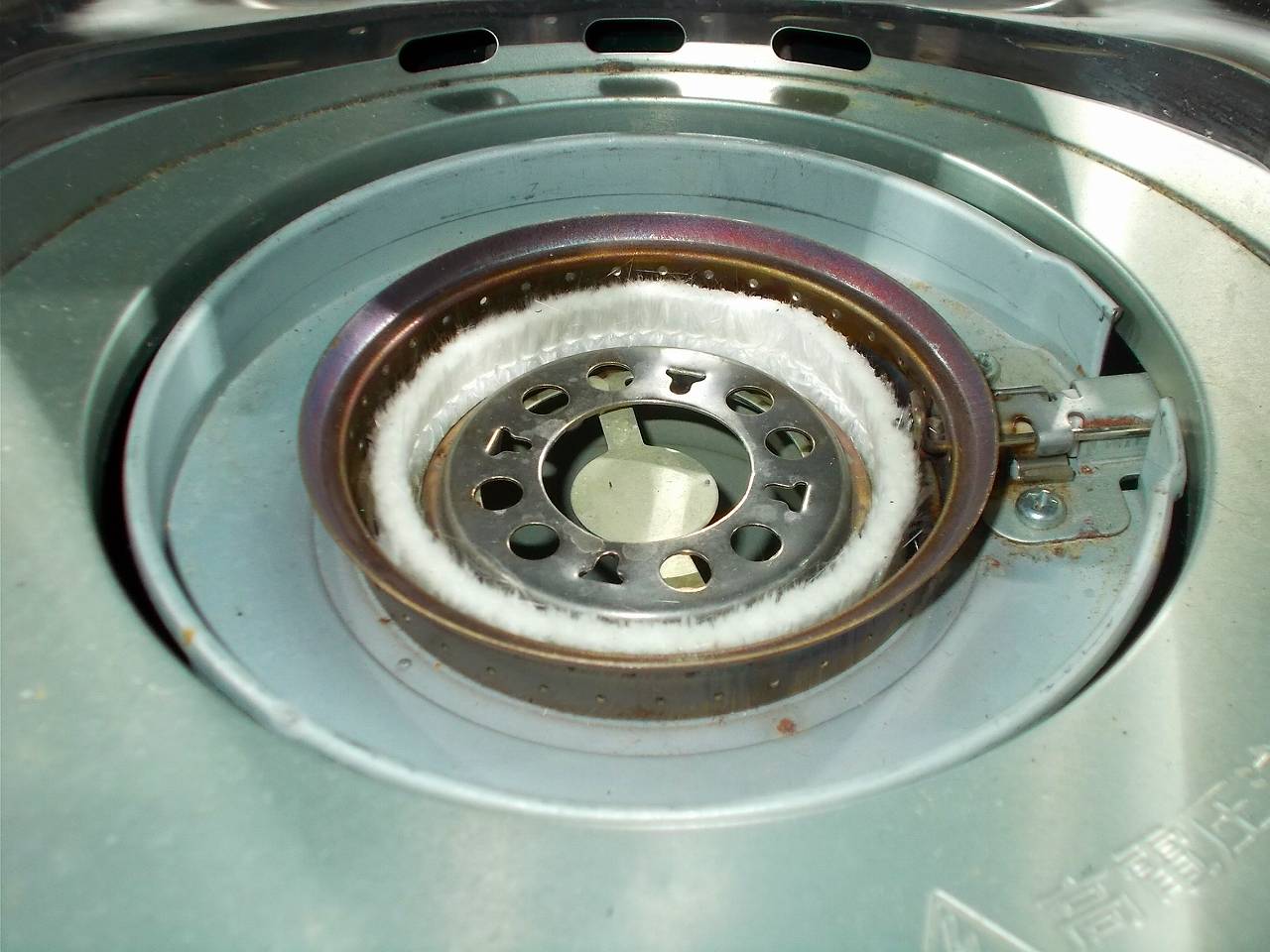 トヨトミ 石油ストーブのしん（芯）を交換してみました | awgs Foundry