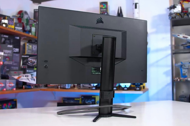 CORSAIRがゲーミングモニターに参戦、第一弾は32インチ FastIPS WQHD