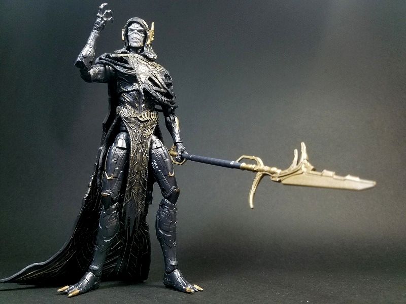 マーベルレジェンド コーヴァス・グレイヴ レビュー - 特撮の軌跡