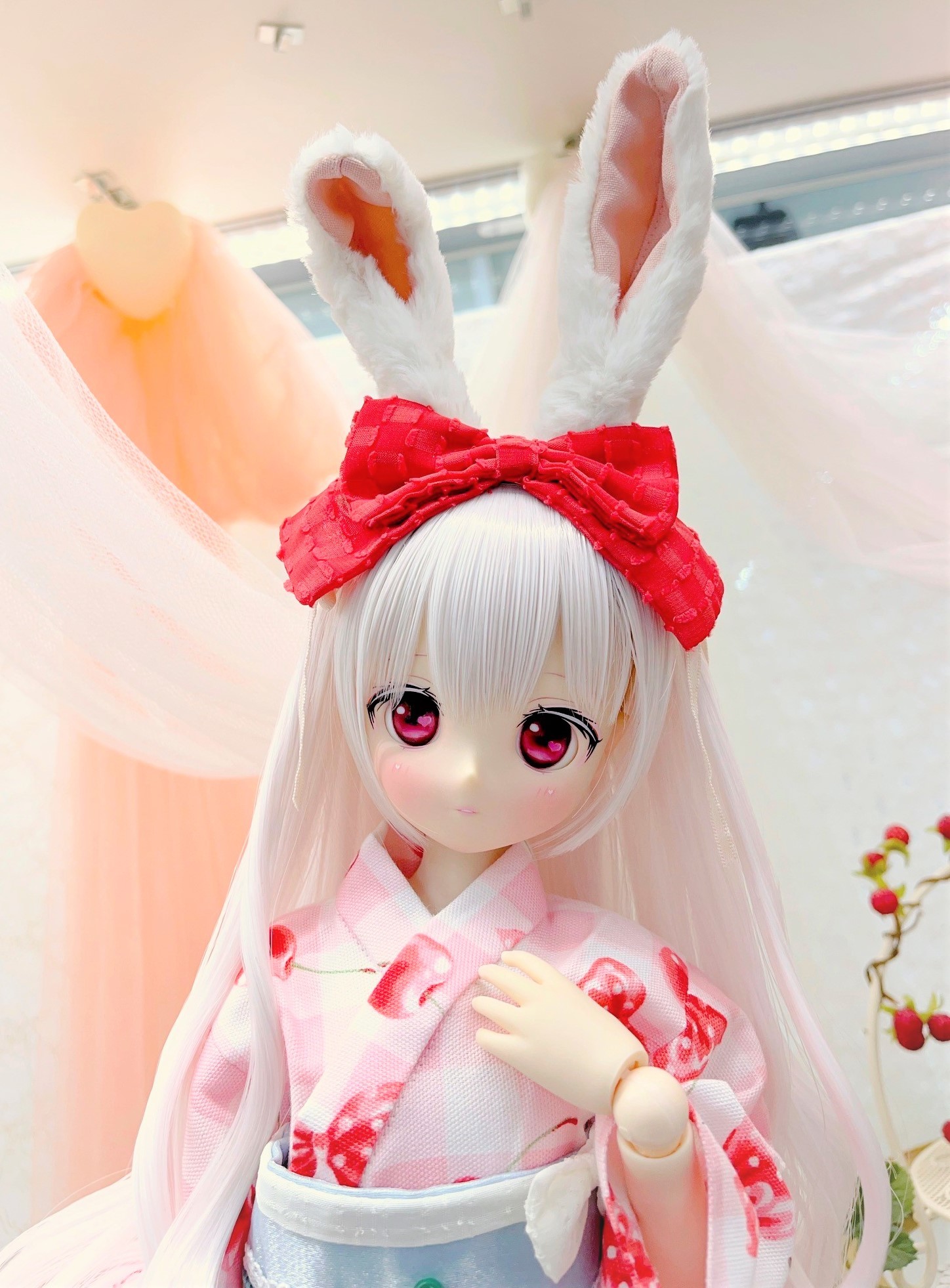 stj × Iris Collect petit「うらら～Fluffy strawberry bunny