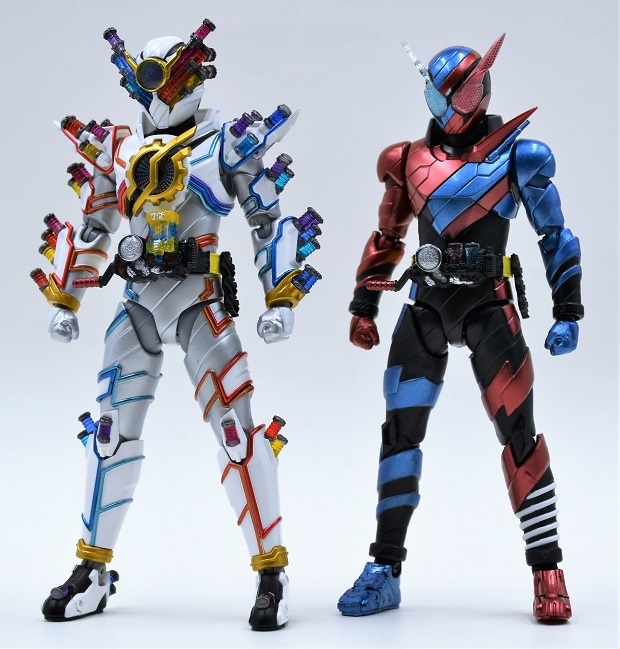 S.H.Figuarts 仮面ライダービルド ジーニアスフォーム | 魂の玩具箱