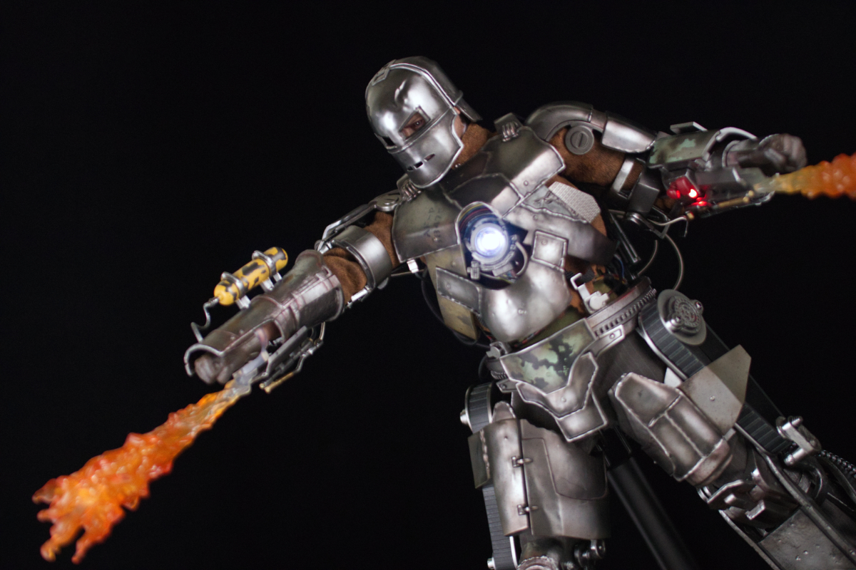 Hottoys ホットトイズ アイアンマン・マーク1 Hot Toys 1/6 Iron Man