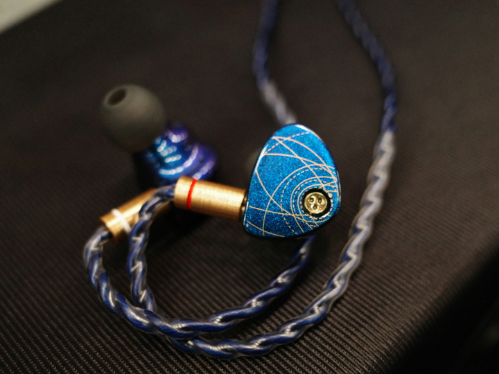 水月雨 星光 - Star Light』レビューチェック ～Starfield 2の上位機と