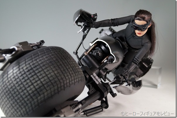 ホットトイズ ダークナイト・ライジング キャットウーマン セリーナ