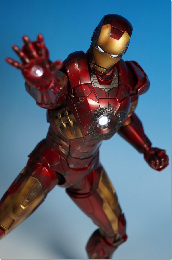 ホットトイズ アイアンマンマーク7 バトルダメージ ver. レビュー