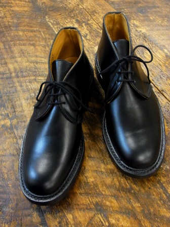 トリッカーズのチャッカブーツについて考えてみた | U N I O N