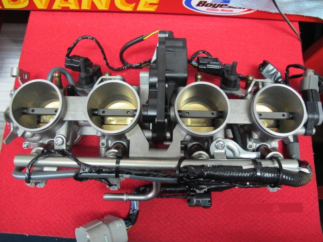 ZX-14R 48φビッグボアスロットルボディー加工 | MC.マディファイ