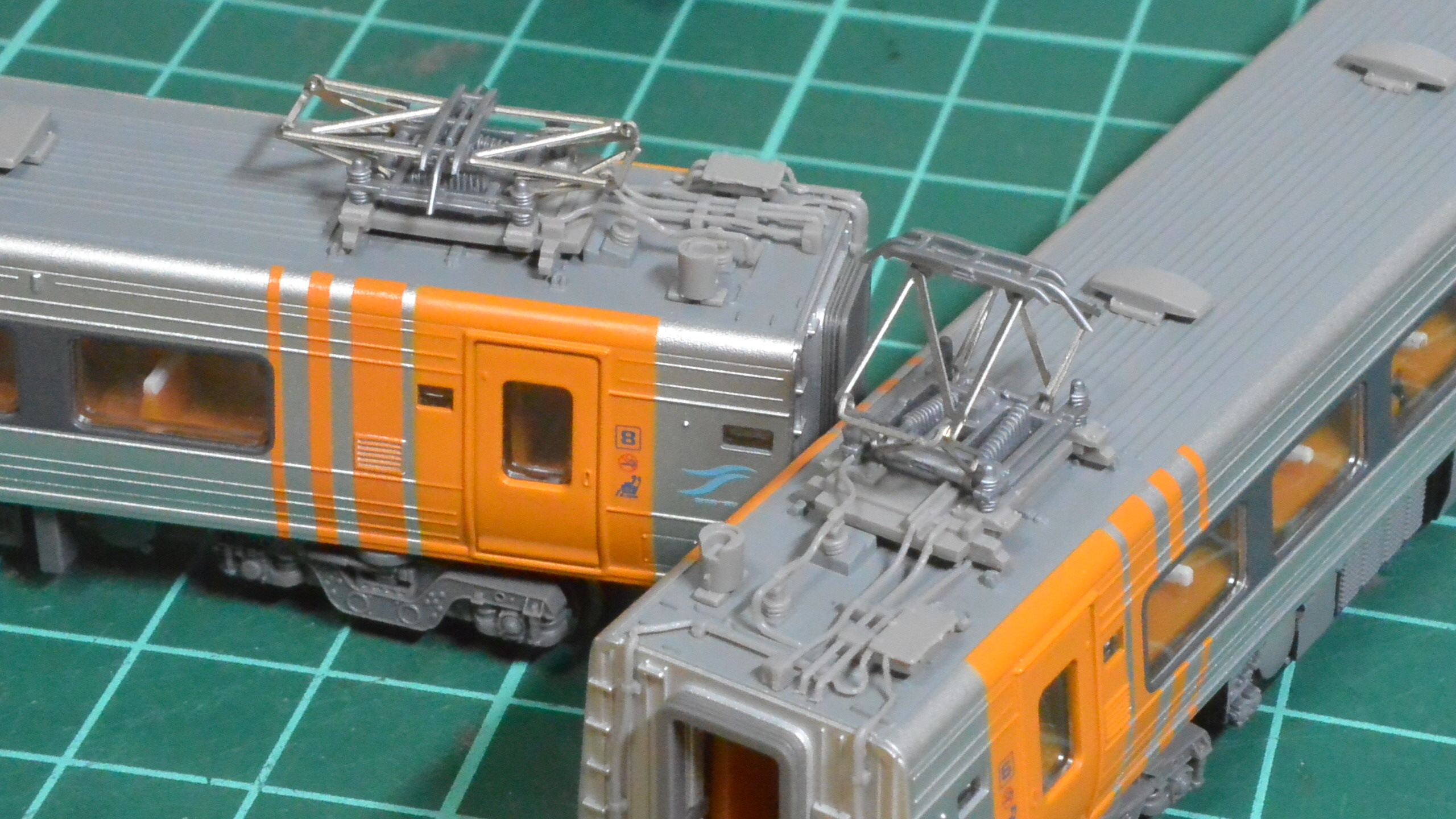 MicroAce四国8000系リニューアル入線整備（1） - 森の小径